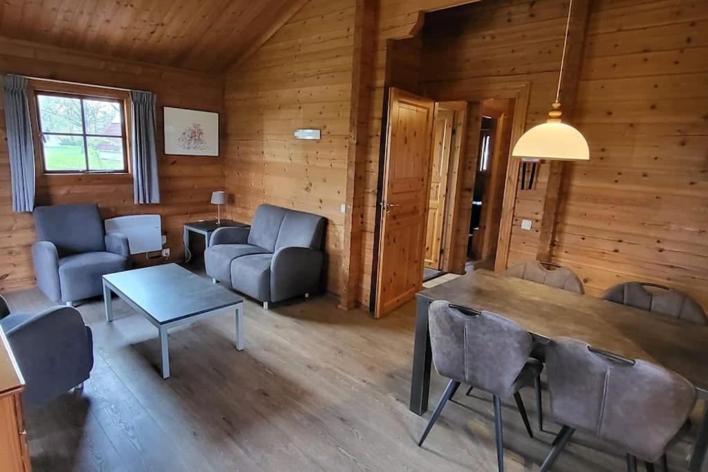 Wellness Bungalow Uppsala Gramsbergen Экстерьер фото
