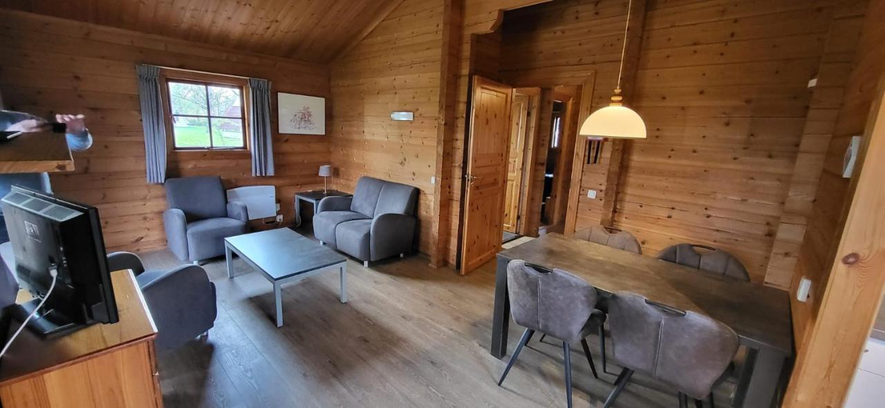 Wellness Bungalow Uppsala Gramsbergen Экстерьер фото
