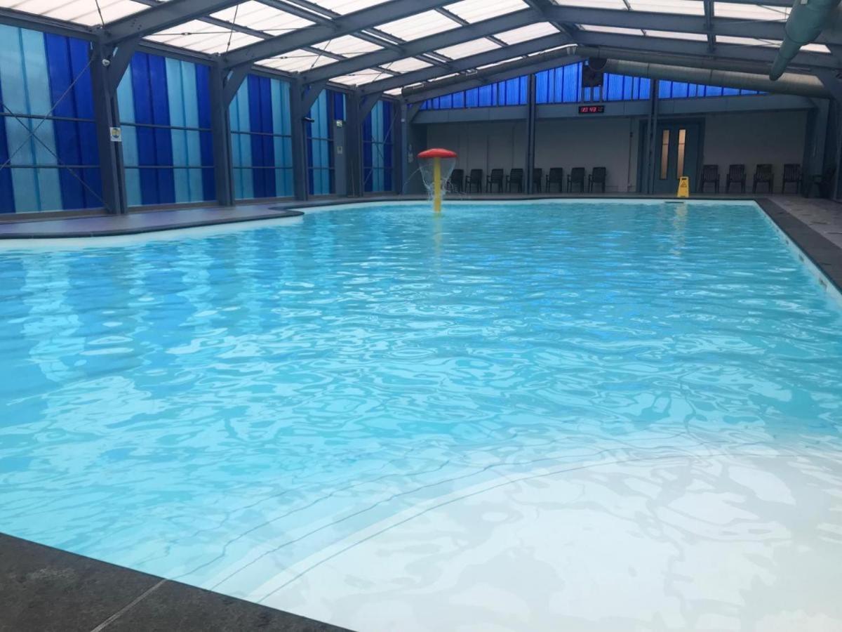 Wellness Bungalow Uppsala Gramsbergen Экстерьер фото